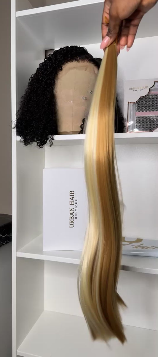 Bone straight braids| blondie mix